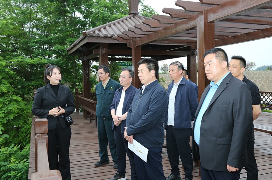 40-2023年6月，省生態(tài)環(huán)境廳副廳長劉文璽蒞臨金徽股份調(diào)研.jpg